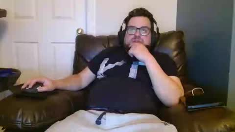 Snapshot of hellflow chatting on 09/22/25, 02:02 hellflow online show from 09/22/25, 02:02