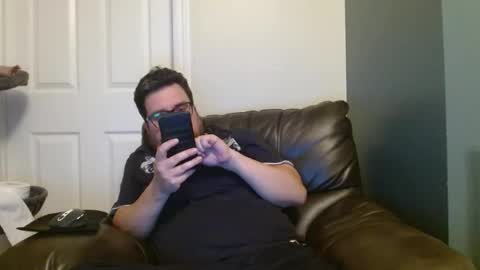 Snapshot of hellflow chatting on 09/30/25, 01:43 hellflow online show from 09/30/25, 01:43