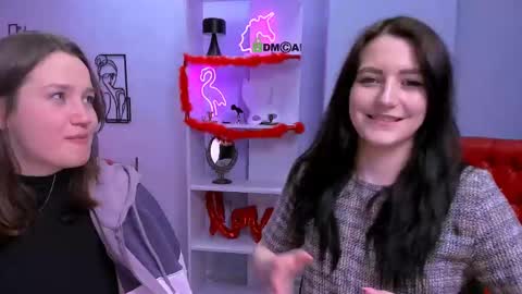 Helli online show from 03/09/25, 01:15