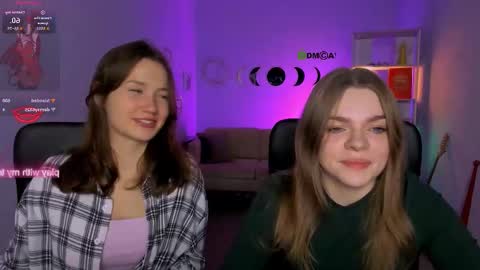 Helli online show from 12/22/25, 08:17