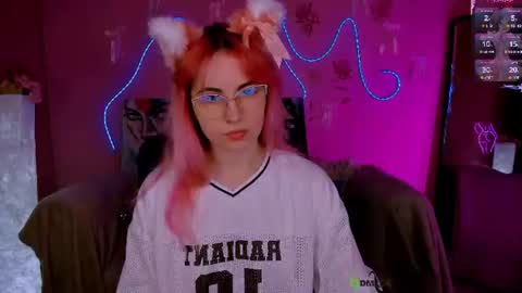 Helli online show from 07/14/26, 07:08