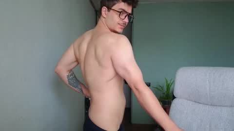 Remy online show from 11/09/25, 06:23