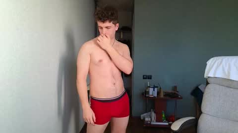 Remy online show from 03/10/26, 02:22