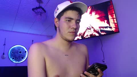 Call me Mike-----INSTAGRAM hellofmike INDEPENDENT MODEL online show from 12/31/24, 11:39