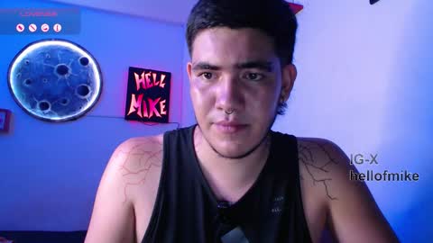 Call me Mike-----INSTAGRAM hellofmike INDEPENDENT MODEL online show from 11/20/25, 06:02