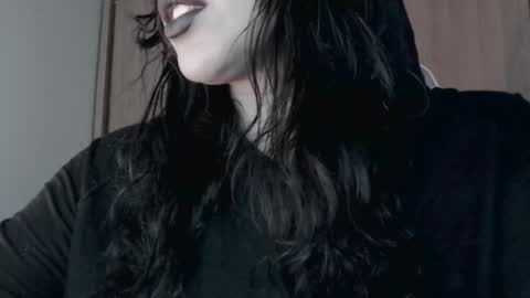 Snapshot of hello_demonkitty chatting on 09/15/25, 07:14 SIMONA online show from 09/15/25, 07:14