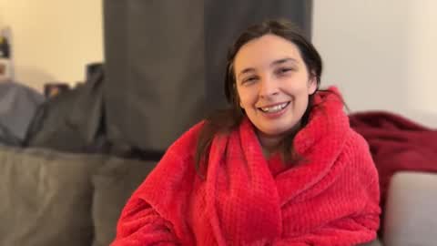 Katie 3 online show from 04/16/26, 06:09