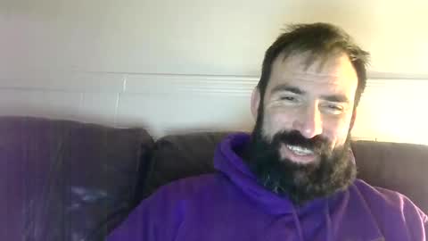 Snapshot of hellobunbunx0 chatting on 12/23/24, 01:51 hellobunbunx0 online show from 12/23/24, 01:51