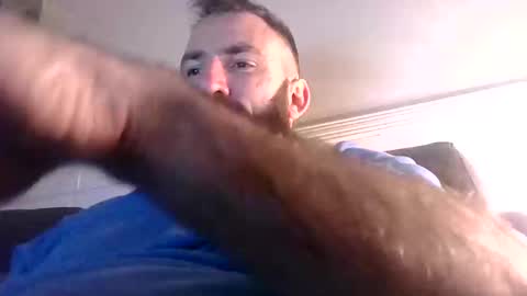 Snapshot of hellobunbunx0 chatting on 12/27/24, 09:43 hellobunbunx0 online show from 12/27/24, 09:43