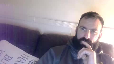 Snapshot of hellobunbunx0 chatting on 01/11/25, 11:35 hellobunbunx0 online show from 01/11/25, 11:35