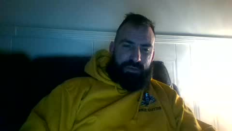 Snapshot of hellobunbunx0 chatting on 02/13/25, 10:33 hellobunbunx0 online show from 02/13/25, 10:33