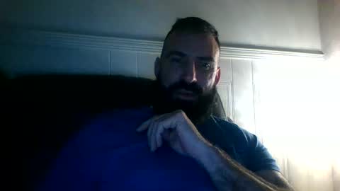 Snapshot of hellobunbunx0 chatting on 02/14/25, 11:53 hellobunbunx0 online show from 02/14/25, 11:53