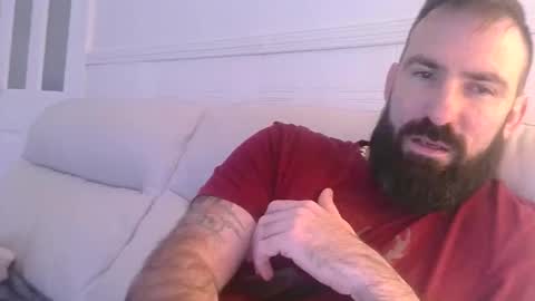 Snapshot of hellobunbunx0 chatting on 10/16/25, 08:15 hellobunbunx0 online show from 10/16/25, 08:15