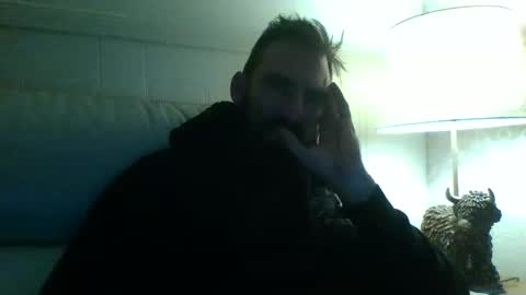 Snapshot of hellobunbunx0 chatting on 10/25/25, 11:32 hellobunbunx0 online show from 10/25/25, 11:32