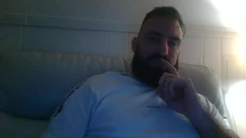 Snapshot of hellobunbunx0 chatting on 11/12/25, 08:08 hellobunbunx0 online show from 11/12/25, 08:08