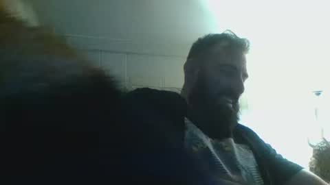 Snapshot of hellobunbunx0 chatting on 12/19/25, 08:27 hellobunbunx0 online show from 12/19/25, 08:27