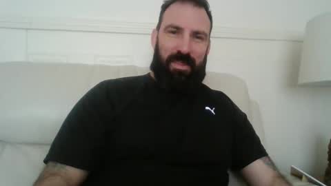 Snapshot of hellobunbunx0 chatting on 03/28/26, 12:05 hellobunbunx0 online show from 03/28/26, 12:05