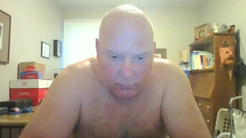 Snapshot of helloforfun111 chatting on 05/20/26, 10:32 helloforfun111 online show from 05/20/26, 10:32