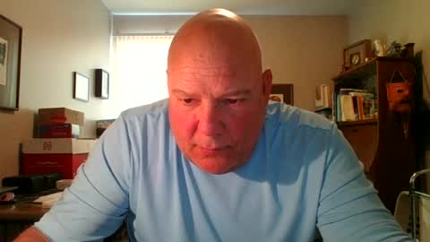 Snapshot of helloforfun111 chatting on 06/19/26, 03:38 helloforfun111 online show from 06/19/26, 03:38