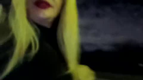 WhoMe online show from 03/02/26, 06:47