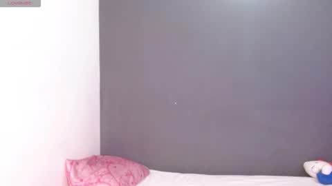 Snapshot of hellokitty_valery1 chatting on 10/27/25, 05:22 hellokitty_valery1 online show from 10/27/25, 05:22