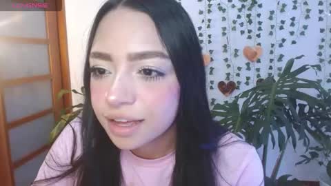 hellokitty_valery1 online show from 04/21/26, 02:51