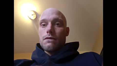 Snapshot of helloladysandgents chatting on 12/01/25, 08:58 helloladysandgents online show from 12/01/25, 08:58