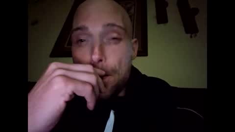 Snapshot of helloladysandgents chatting on 12/04/25, 04:44 helloladysandgents online show from 12/04/25, 04:44