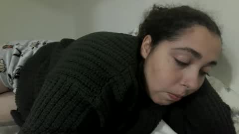 hellooli online show from 12/21/25, 01:57