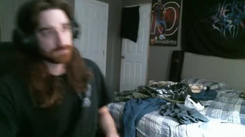 longhairbeardedguy online show from 01/01/25, 08:04