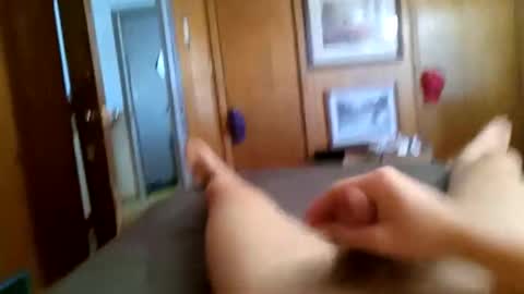 Snapshot of hellots3 chatting on 12/21/25, 09:11 hellots3 online show from 12/21/25, 09:11