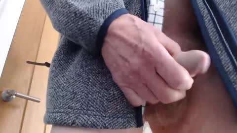 older cock online show from 02/19/25, 10:56