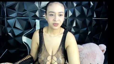 heluehorny13 online show from 01/12/26, 03:50