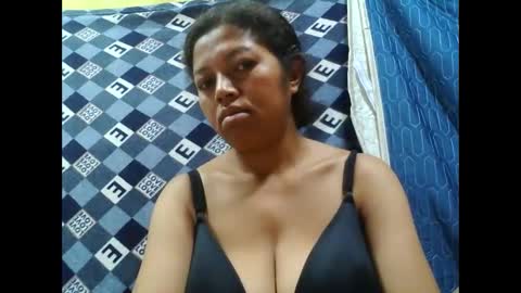 Snapshot of henitsaldy chatting on 09/17/25, 02:35 henitsaldy online show from 09/17/25, 02:35