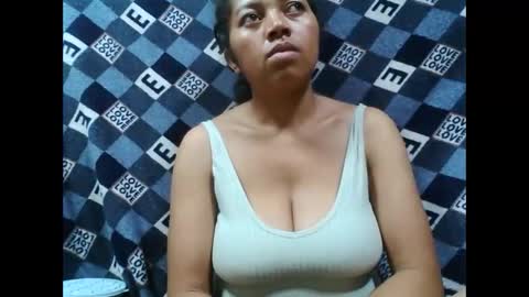 Snapshot of henitsaldy chatting on 09/18/25, 07:05 henitsaldy online show from 09/18/25, 07:05