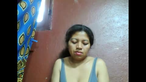 Snapshot of henitsaldy chatting on 09/25/25, 06:39 henitsaldy online show from 09/25/25, 06:39