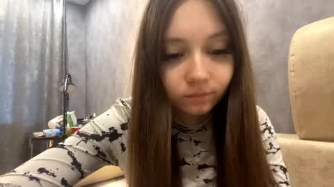 Lucy online show from 04/23/26, 09:30