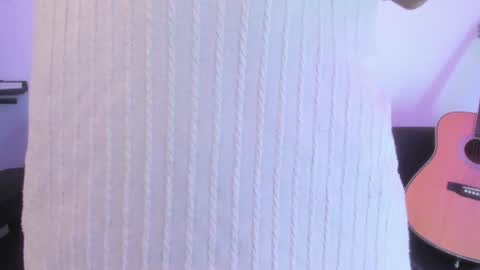 henrik_senn online show from 06/09/26, 08:09