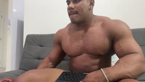 Henri online show from 01/14/25, 12:11