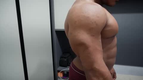 Henri online show from 12/03/25, 09:35