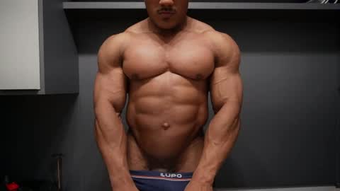 Henri online show from 04/10/26, 09:52