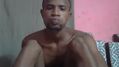 Snapshot of henriotflavien20 chatting on 12/09/24, 07:18 Adrian Honey online show from 12/09/24, 07:18