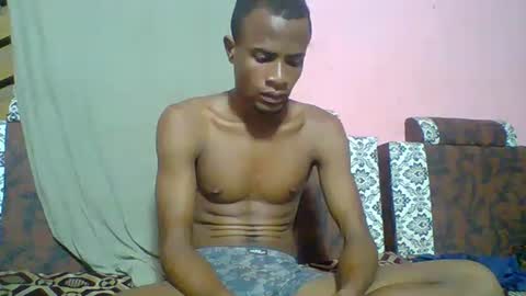 Snapshot of henriotflavien20 chatting on 12/12/24, 09:15 Adrian Honey online show from 12/12/24, 09:15