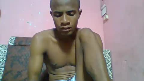 Snapshot of henriotflavien20 chatting on 01/06/25, 07:45 Adrian Honey online show from 01/06/25, 07:45