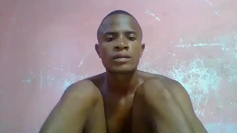 Snapshot of henriotflavien20 chatting on 02/08/25, 03:00 Adrian Honey online show from 02/08/25, 03:00