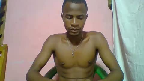 Snapshot of henriotflavien20 chatting on 02/20/25, 05:12 Adrian Honey online show from 02/20/25, 05:12