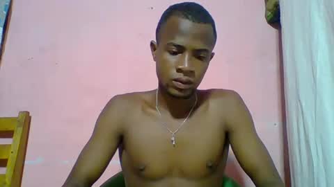 Snapshot of henriotflavien20 chatting on 02/22/25, 05:23 Adrian Honey online show from 02/22/25, 05:23