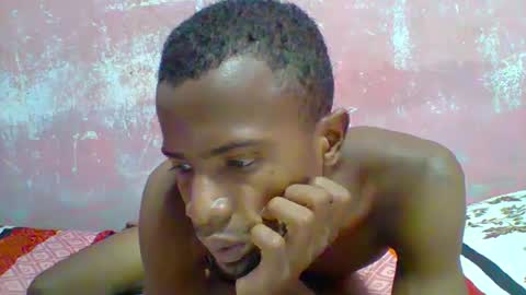 Snapshot of henriotflavien20 chatting on 03/07/25, 08:34 Adrian Honey online show from 03/07/25, 08:34