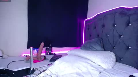 Henry   online show from 10/28/25, 08:51