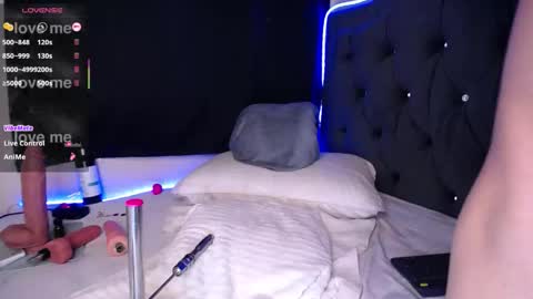 Henry   online show from 11/14/25, 08:35